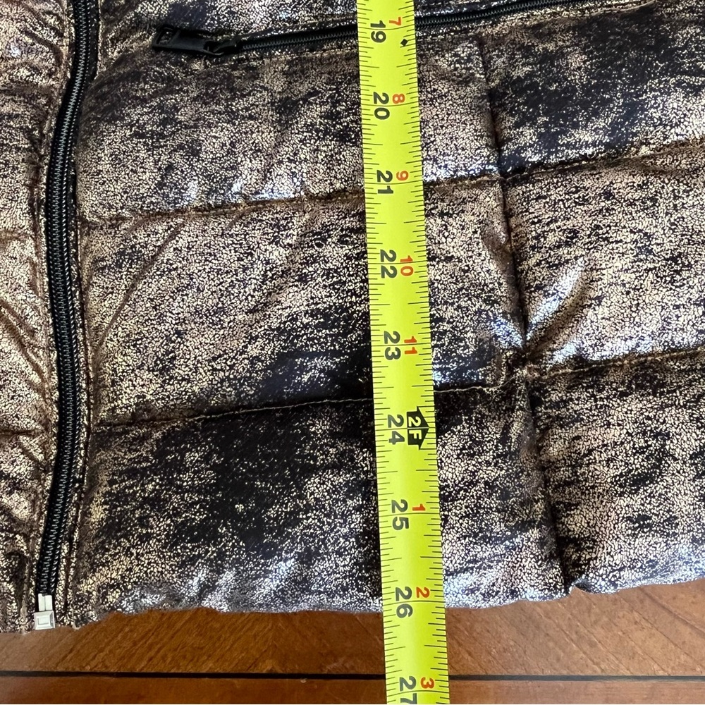 ❌SOLD❌ Calvin Klein Puffer Vest | Metallic Copper Color | Women’s Size XL - Picture 11 of 11